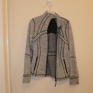 Lululemon Define Jacket Size 6, Textured black and white fabric